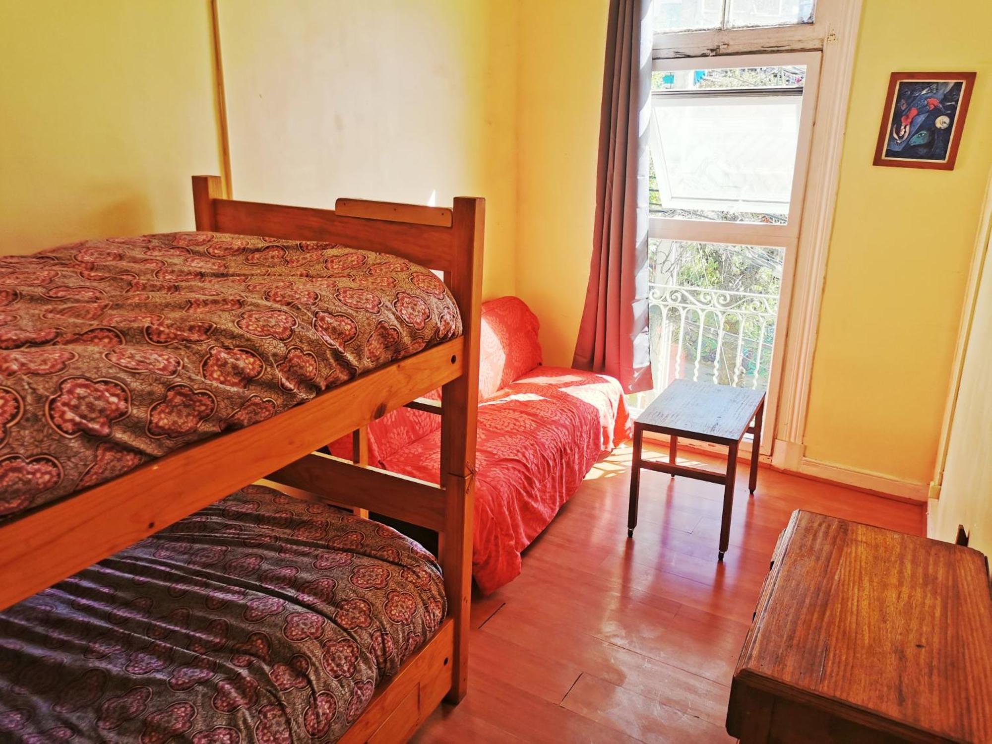 Hostel La Casa Piola Valparaiso