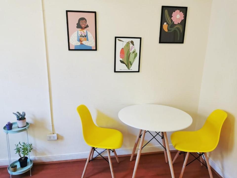 La Casa Piola Hostel *